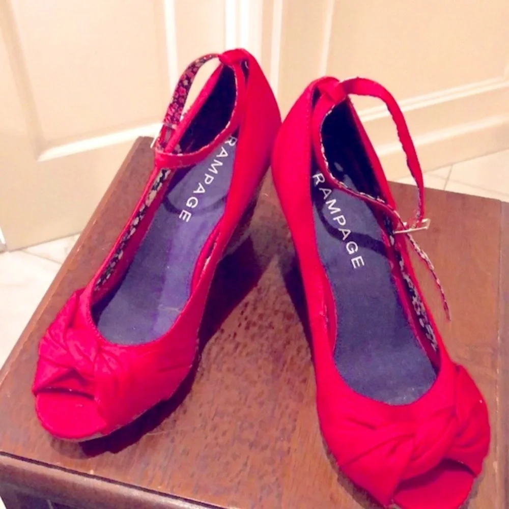 Rampage shoes red size 6.5 wedges Open toe